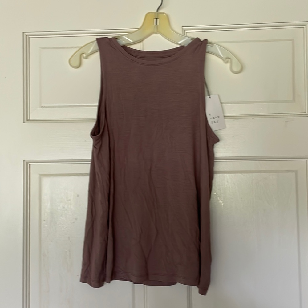 NWT Summer Tank Top